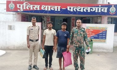 पत्थलगांव के मारुति मसाला फैक्ट्री से चोरी करने वाले दो आरोपियों को पुलिस ने किया गिरफ्तार, मसालों से भरी बोरी की करी थी चोरी, 60 हजार रु है चोरी गए मसालों की कीमत,न्‍यायालय से आरोपियों को भेजा गया जेल