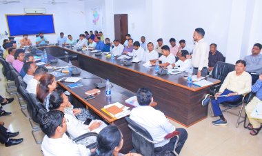 कलेक्टर ने पीएम सूर्य घर मुफ्त बिजली योजना का लाभ लोगों को देने के निर्देश      बिजली की कम खपत और लाभ अधिक      स्कूल खोलने के बाद शिविर लगाकर बच्चों का बनेगा जाति प्रमाण पत्र      धरती आबा जनजाति ग्राम उत्कर्ष अभियान 15 से 30 जून तक चलेगा      मोर गांव मोर पानी महाअभियान के तहत जनभागीदारी से जल संरक्षण संवर्धन को बढ़ावा देने की दिशा में की जा रही सार्थक पहल      कलेक्टर ने साप्ताहिक समय सीमा ली बैठक 