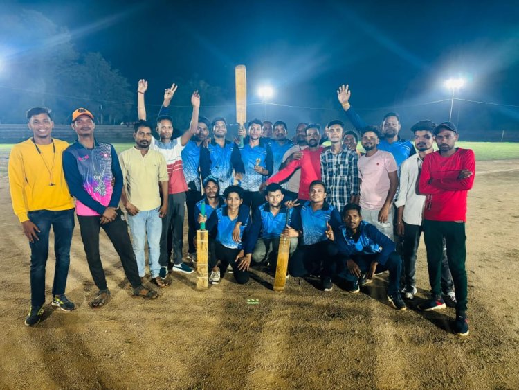 रात्रिकालीन क्रिकेट प्रतियोगिता तमता में क्वार्टर फायनल में पाकेरटिकरा ने हराया प्रतापगढ़ को फायनल में जगह बनाई