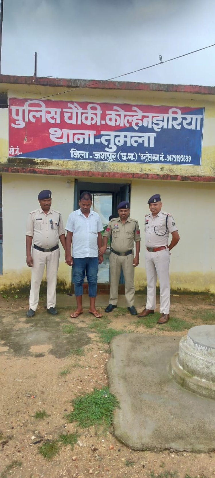 गुंडागर्दी करनी पड़ी महंगी, पुलिस ने गिरफ्तार कर भेजा जेल, मामला , चौकी कोल्हेंनझरिया क्षेत्रांतर्गत ग्राम ज़ोरंडाझरिया का, आरोपी सुनील यादव, खेत में हल जोतने के नाम पर प्रार्थी से विवाद कर, काट दी दांत से प्रार्थी के पिताजी की, हाथ की उंगली, आरोपी के विरुद्ध चौकी कोल्हेनझरिया में बी एन एस की धारा 296,351(2) ,115(2),117(3)के तहत अपराध पंजीबद्ध