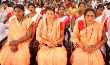 महतारी वंदन योजना से जिले की महिलाओं को मिले 363.42 करोड़ से अधिक की राशि  महतारी वंदन योजना से लाखों महिलाएं को मिल रहा आत्मविश्वास और स्वाभिमान जीवन जीने की राह