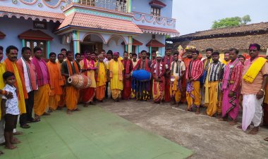 महाकुल समाज द्वारा यहां तीन पीढ़ियों से जारी है ये परंपरा, श्री कृष्ण जन्माष्टमी महोत्सव में दिखी श्रद्धा और उत्साह,नगर भ्रमण में गूंजे भजन-कीर्तन...