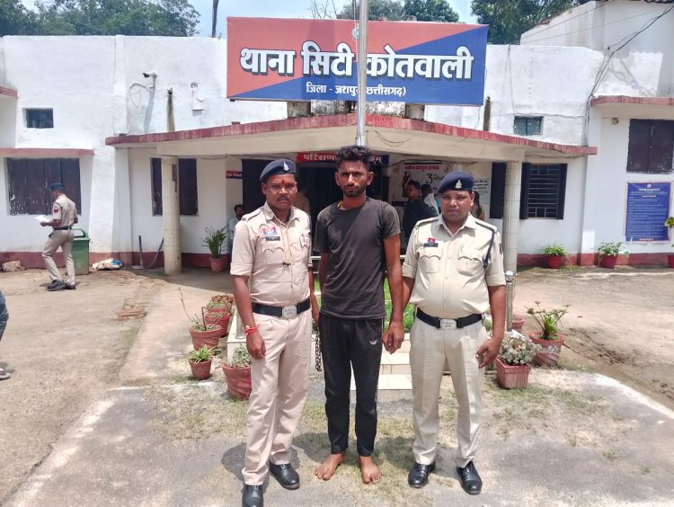 51 लाख की अवैध शराब की तस्करी करते राजस्थान के तस्कर को जशपुर पुलिस ने धर दबौचा, ऑपरेशन आघात के तहत् जशपुर पुलिस की तीसरी बड़ी कार्यवाही, इसके पूर्व भी पुलिस पकड़ चुकी है, दो ट्रक अवैध शराब