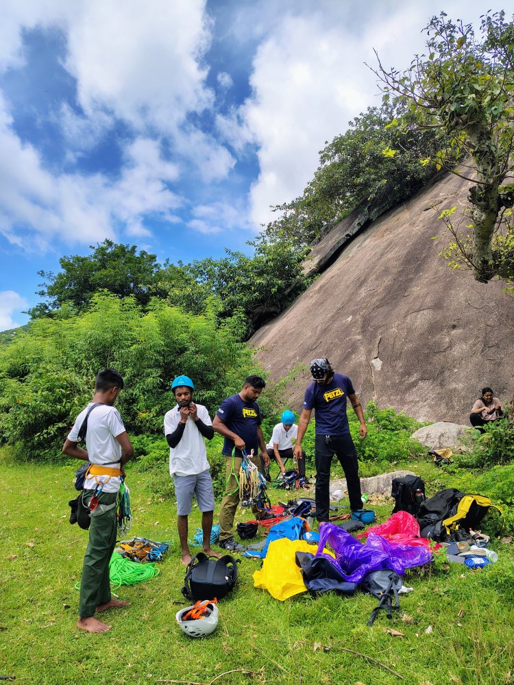 हिमालय अभियान पर निकली जशपुर की युवा टीम