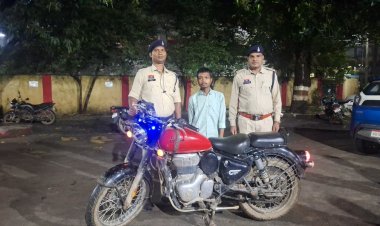 चोरी की बुलेट मोटर सायकल के साथ पकड़ा गया चोर भुवन सिंह, भेजा गया जेल