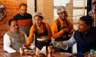 CG : मुख्यमंत्री साय ने ‘पंडुम कैफे’ का किया शुभारंभ, आत्मसमर्पित नक्सली करेंगे काम