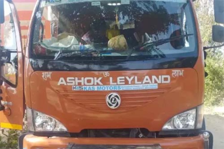 200 बोरी गुटखा से भरा ट्रक पकड़ाया