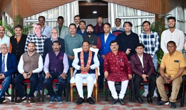 पत्रकारों की लेखनी केवल सूचना का माध्यम ही नहीं, पर्यटन को प्रोत्साहन देने का एक सशक्त साधन भी – मुख्यमंत्री विष्णुदेव साय…