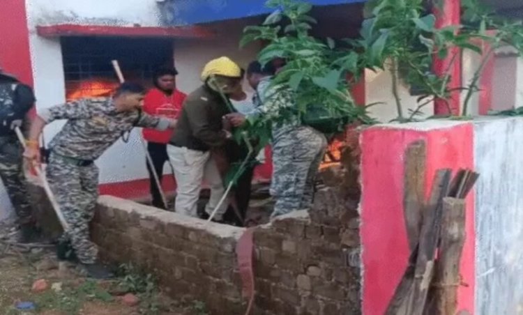 कांकेर में शीतला मंदिर में आगजनी, दो परिवार लौटे अपने मूल धर्म में