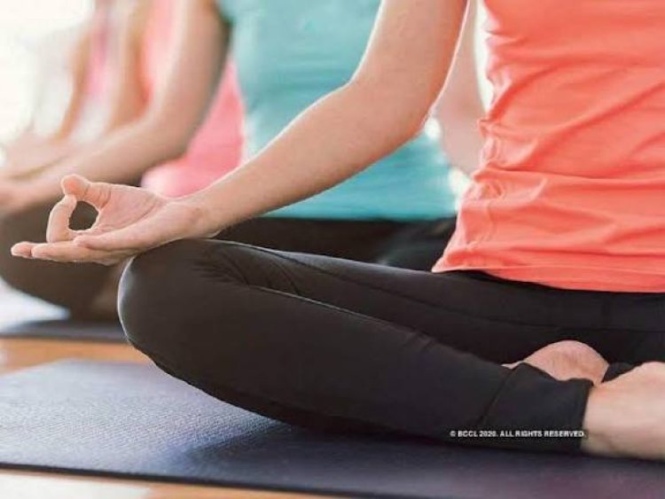 Health:सुबह उठने के बाद करें ये योगासन, दिनभर बनी रहेगी शरीर में एनर्जी