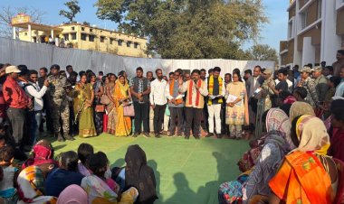 अबूझमाड़ के ओरछा में गृह मंत्री शर्मा ने लगाई जनचौपाल, उमड़ा जन सैलाब