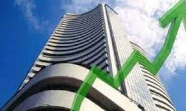 Stock Market Update : बढ़त के साथ बंद हुआ बाजार, सेंसेक्स में आया 319 अंकों का उछाल, जानें आज के टॉप गेनर्स और लूजर्स