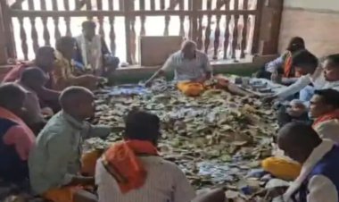 मां दंतेश्वरी मंदिर की दान पेटी खुली: 19.44 लाख नकद निकले, एक भक्त ने छुट्टी के लिए लगाई अर्जी