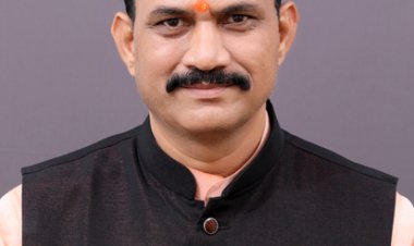 चिकित्सा क्षेत्र में ऐतिहासिक फैसले, स्वास्थ्य सेवाओं को नई दिशा, स्वास्थ्य मंत्री जायसवाल ने जताया आभार