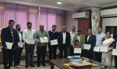 सूझ-बूझ से कंपनी को करोड़ों रूपए की बचत,12 विद्युत कर्मी सम्मानित