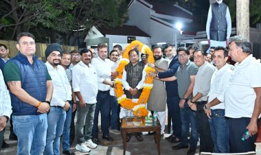 मुख्यमंत्री से छत्तीसगढ़ रियल एस्टेट वेलफेयर एसोसिएशन के प्रतिनिधिमंडल ने की मुलाकात